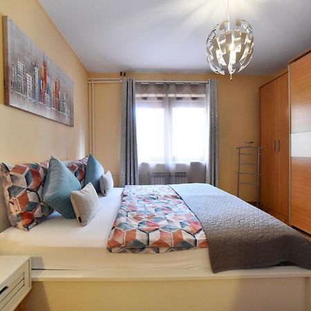 Apartment Ana Загреб Екстер'єр фото