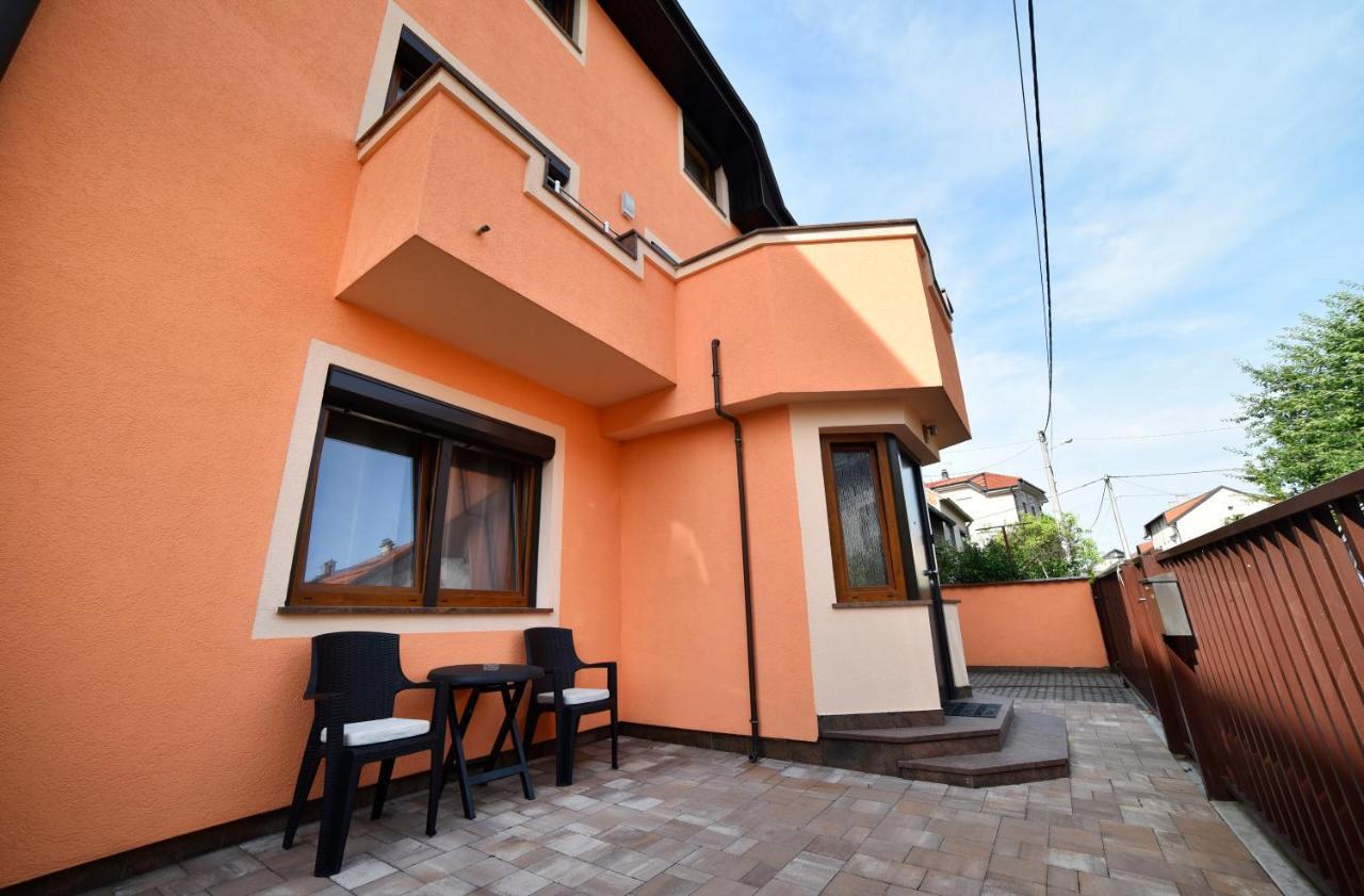 Apartment Ana Загреб Екстер'єр фото