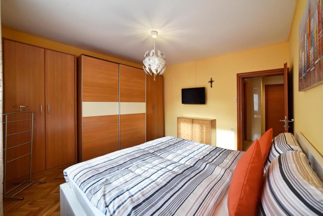 Apartment Ana Загреб Екстер'єр фото